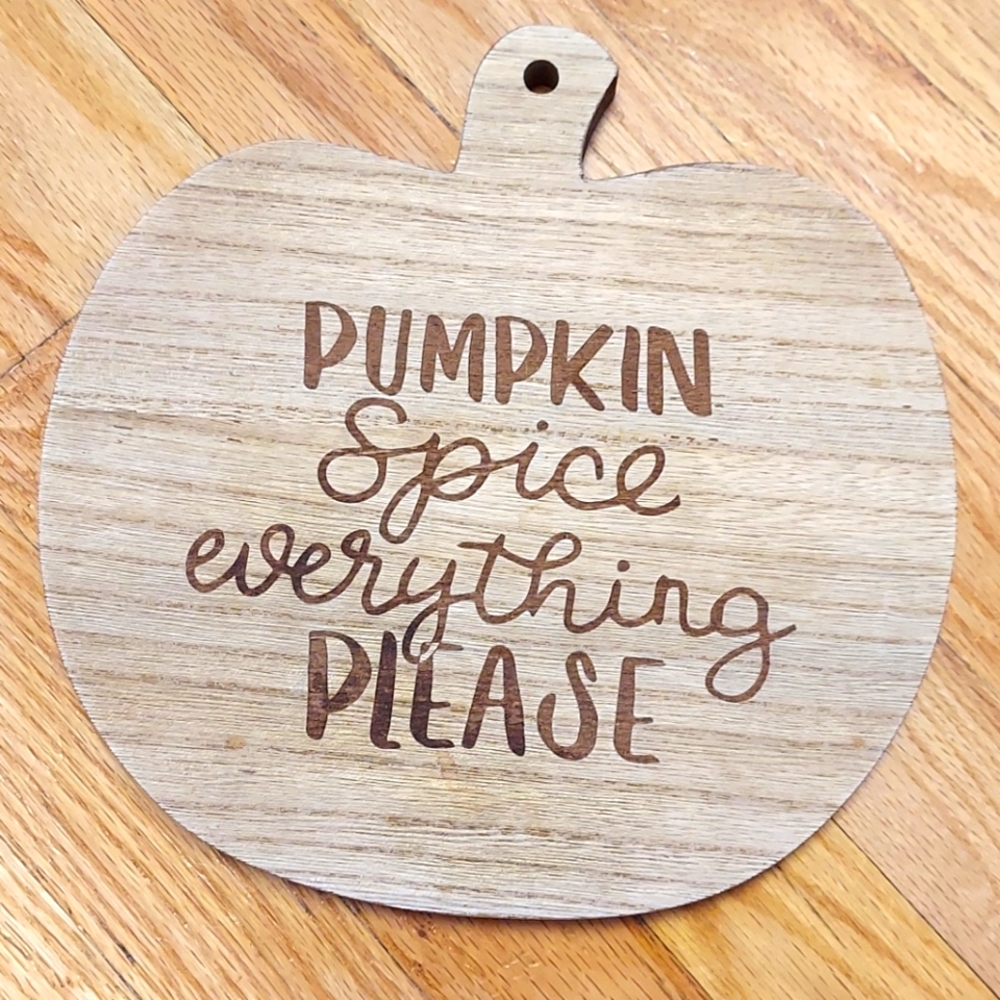 Wood pumpkin decor